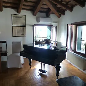 ca-rusteghello.hotelinveneto.com/